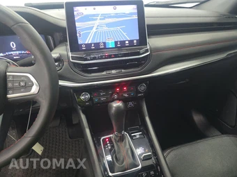 2023 Jeep Compass Trailhawk - miniatura 11