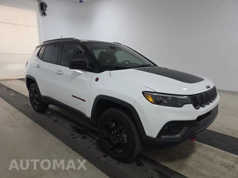 2023 Jeep Compass Trailhawk - miniatura 3