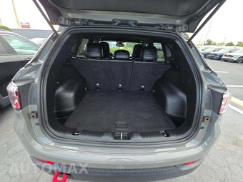 2023 Jeep Compass Trailhawk - miniatura 14