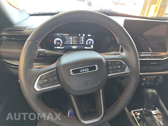 2023 Jeep Compass Trailhawk - miniatura 10
