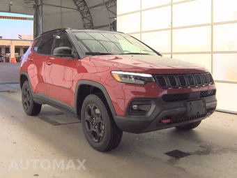 2023 Jeep Compass Trailhawk - miniatura 3