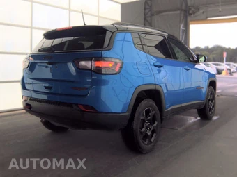 2023 Jeep Compass Trailhawk - miniatura 4