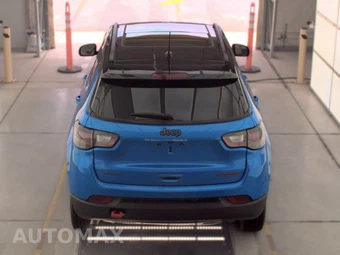 2023 Jeep Compass Trailhawk - miniatura 5