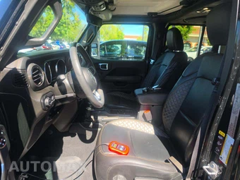 2023 Jeep Gladiator High Altitude Edition Crew Cab Medium Bed - miniatura 6
