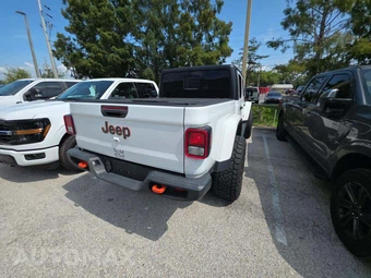 2023 Jeep Gladiator Mojave Crew Cab Medium Bed - miniatura 3