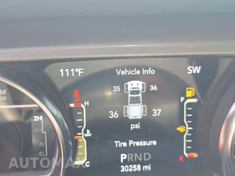 2023 Jeep Gladiator Overland Crew Cab Medium Bed - miniatura 9