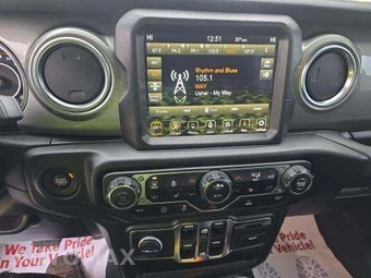 2023 Jeep Gladiator Overland Crew Cab Medium Bed - miniatura 10