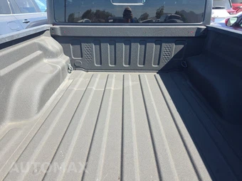 2023 Jeep Gladiator Overland Crew Cab Medium Bed - miniatura 17