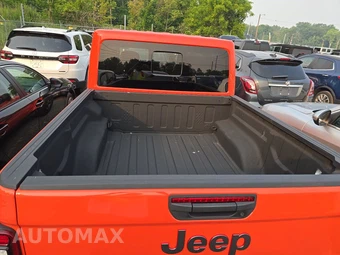 2023 Jeep Gladiator Rubicon Crew Cab Medium Bed - miniatura 16