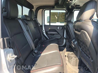 2023 Jeep Gladiator Rubicon Crew Cab Medium Bed - miniatura 16