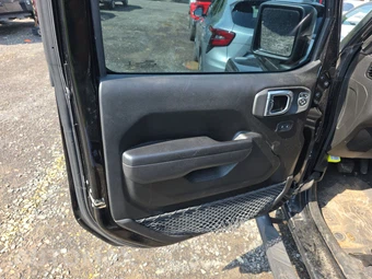 2023 Jeep Gladiator Sport S Crew Cab Medium Bed - miniatura 9