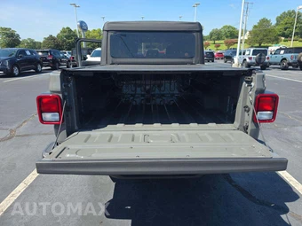 2023 Jeep Gladiator Sport S Crew Cab Medium Bed - miniatura 11