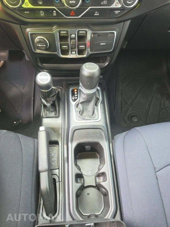 2023 Jeep Gladiator Sport S Crew Cab Medium Bed - miniatura 10