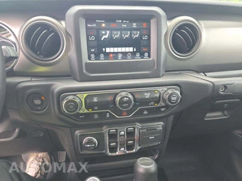 2023 Jeep Gladiator Willys Crew Cab Medium Bed - miniatura 10