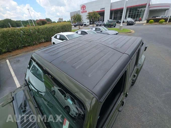 2023 Jeep Gladiator Willys Crew Cab Medium Bed - miniatura 12