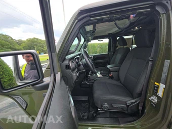 2023 Jeep Gladiator Willys Crew Cab Medium Bed - miniatura 6