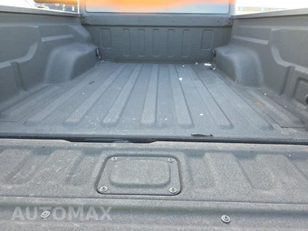 2023 Jeep Gladiator Willys Crew Cab Medium Bed - miniatura 16