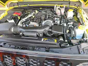 2023 Jeep Gladiator Willys Crew Cab Medium Bed - miniatura 15
