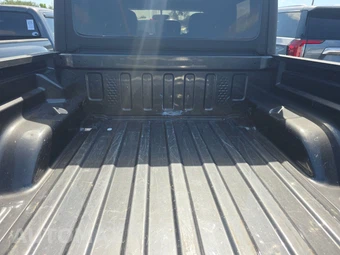 2023 Jeep Gladiator Willys Crew Cab Medium Bed - miniatura 16
