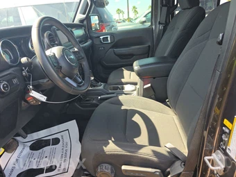 2023 Jeep Gladiator Willys Crew Cab Medium Bed - miniatura 7