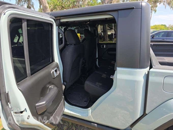 2023 Jeep Gladiator Willys Crew Cab Medium Bed - miniatura 13