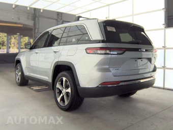 2023 Jeep Grand Cherokee 4xe - miniatura 6