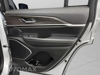 2023 Jeep Grand Cherokee 4xe - miniatura 39