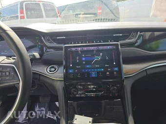 2023 Jeep Grand Cherokee 4xe - miniatura 10