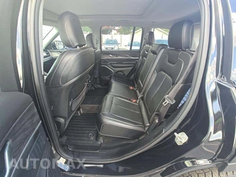 2023 Jeep Grand Cherokee 4xe - miniatura 13