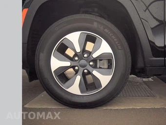 2023 Jeep Grand Cherokee 4xe - miniatura 9