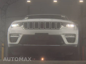 2023 Jeep Grand Cherokee 4xe - miniatura 3