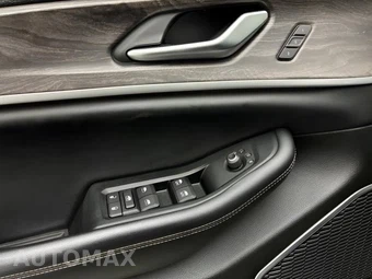 2023 Jeep Grand Cherokee 4xe - miniatura 11