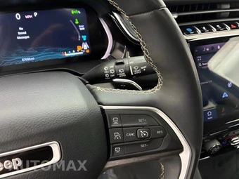 2023 Jeep Grand Cherokee 4xe - miniatura 17