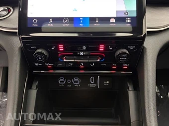 2023 Jeep Grand Cherokee 4xe - miniatura 23
