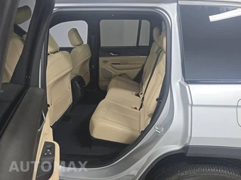 2023 Jeep Grand Cherokee 4xe - miniatura 13