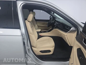 2023 Jeep Grand Cherokee 4xe - miniatura 8