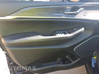 2023 Jeep Grand Cherokee 4xe - miniatura 9