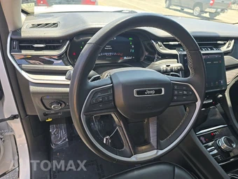 2023 Jeep Grand Cherokee 4xe - miniatura 10