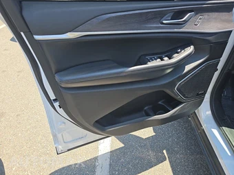 2023 Jeep Grand Cherokee 4xe - miniatura 9