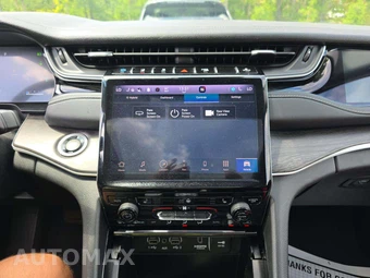 2023 Jeep Grand Cherokee 4xe - miniatura 10