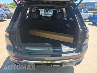 2023 Jeep Grand Cherokee 4xe Overland - miniatura 14