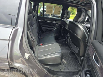 2023 Jeep Grand Cherokee 4xe Overland - miniatura 13