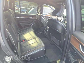 2023 Jeep Grand Cherokee 4xe Summit - miniatura 16