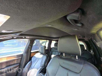 2023 Jeep Grand Cherokee 4xe Summit Reserve - miniatura 11