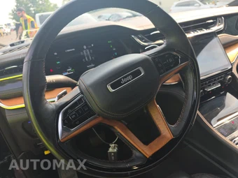 2023 Jeep Grand Cherokee 4xe Summit Reserve - miniatura 10