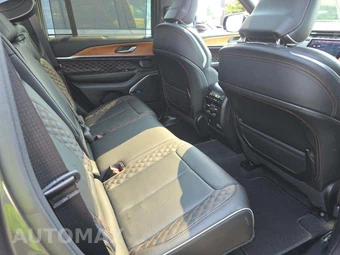 2023 Jeep Grand Cherokee 4xe Summit Reserve - miniatura 16