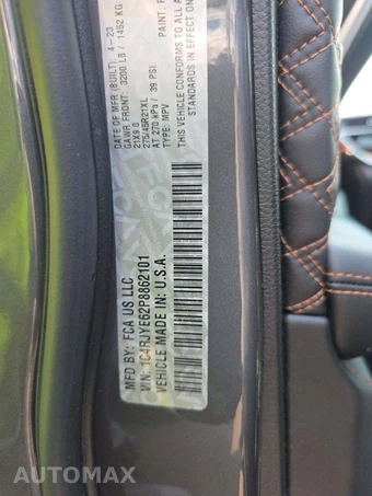 2023 Jeep Grand Cherokee 4xe Summit Reserve - miniatura 5