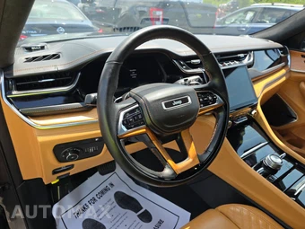 2023 Jeep Grand Cherokee 4xe Summit Reserve - miniatura 11