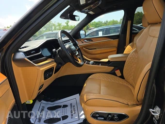 2023 Jeep Grand Cherokee 4xe Summit Reserve - miniatura 7
