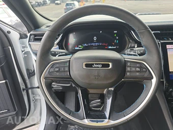 2023 Jeep Grand Cherokee 4xe Trailhawk - miniatura 10